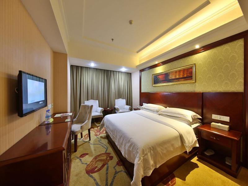 Vienna Hotel Zhangjiajie North Railway Station ภายนอก รูปภาพ